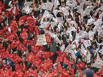 No supporters at Eredivise mat...